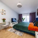 Happy Apartament Halicka